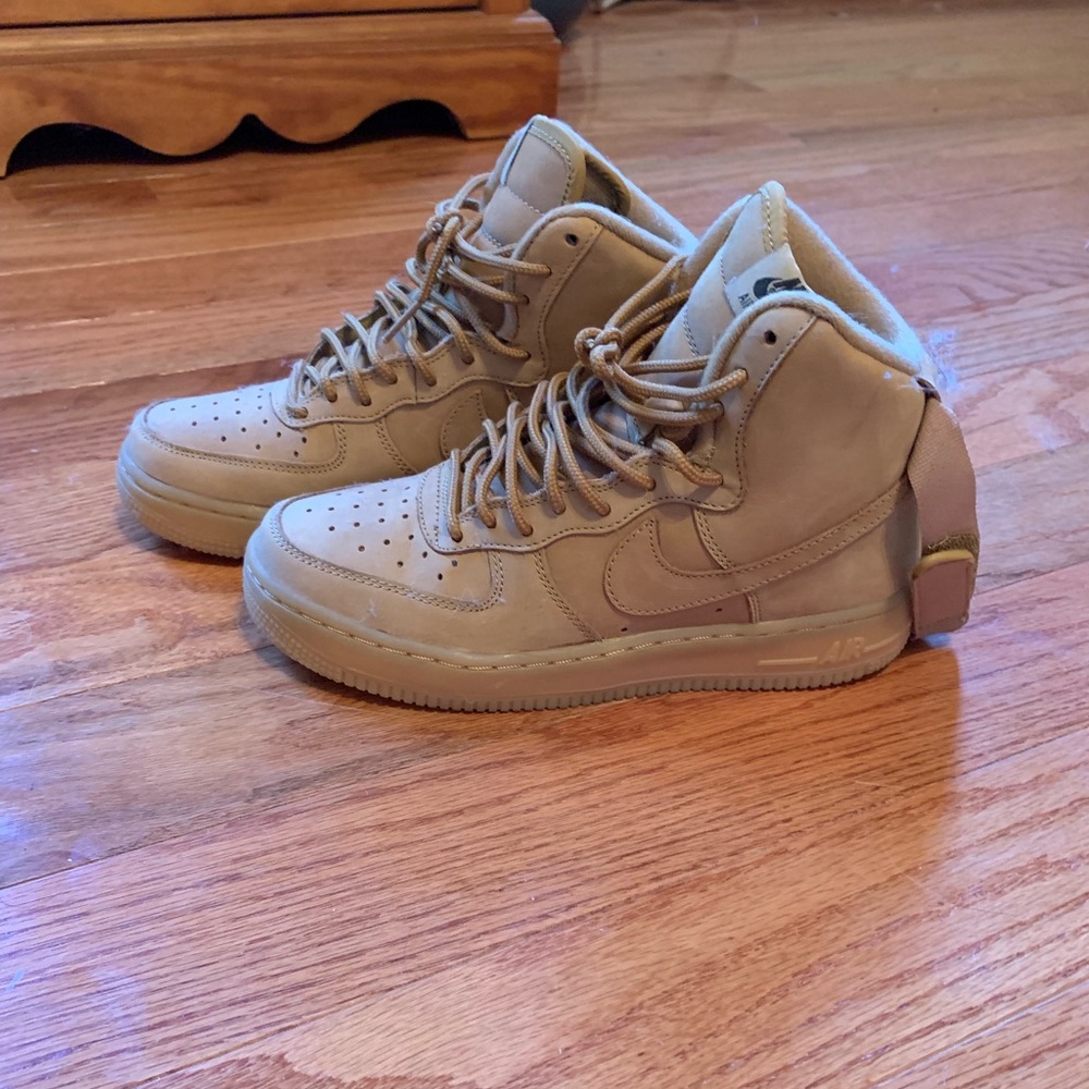 Nike Air Force 1